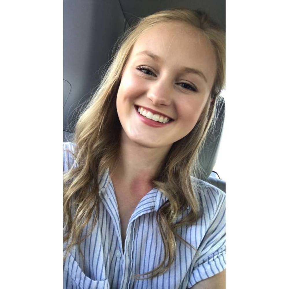 Meet your Posher, Lauren