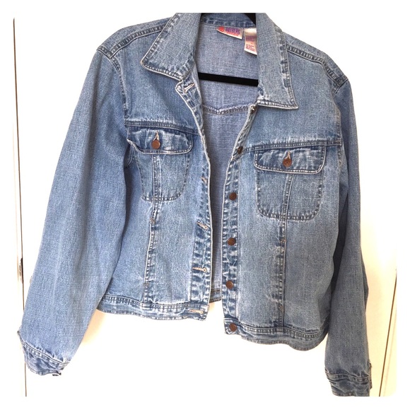 BILL BLASS Jackets & Blazers - Classic Bill Blass jean jacket XL trucker style