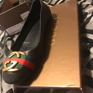 Gucci flats