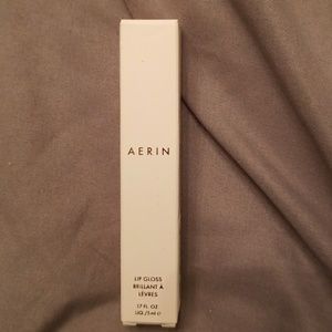 Aerin Makeup - Aerin lip gloss SHELL Aerin Makeup - Aerin lip gloss SHELL