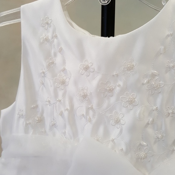 First Communion or bridesmaids dress sz 4 - Picture 4 of 8