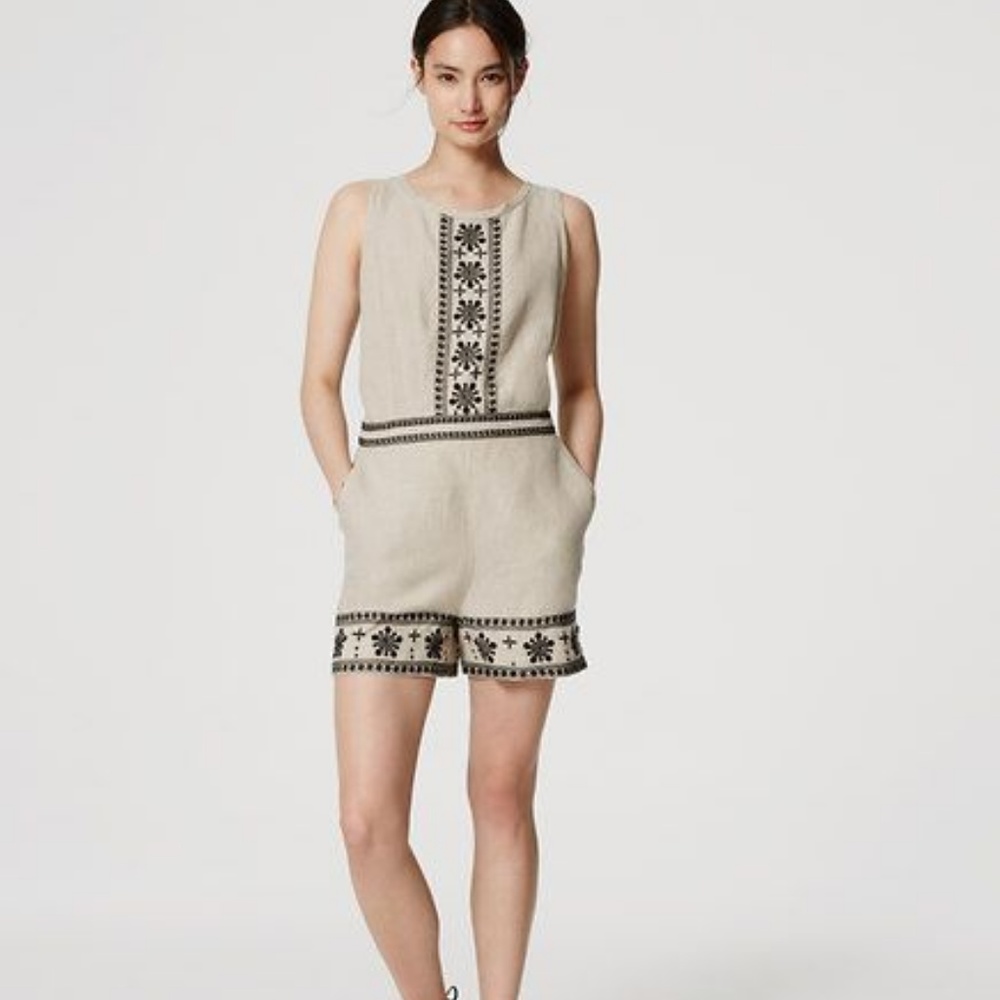 ANN TAYLOR LOFT Linen ROMPER - Size 6