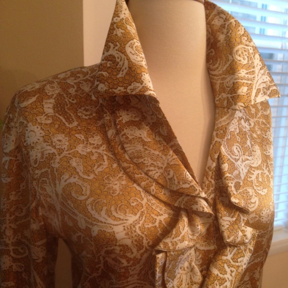 ST. JOHN Floral Silk Ruffled Blouse - size 6