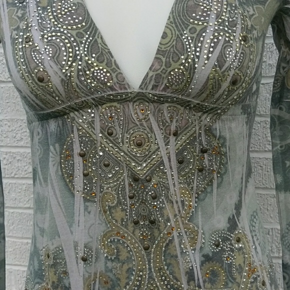 Katydid S sage green heavily beaded v neck LS - Picture 4 of 4