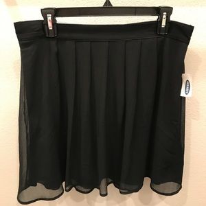 Black flow swing skirt