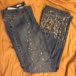 Jeans with paint splatter design