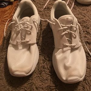 Women's Nike roshe one