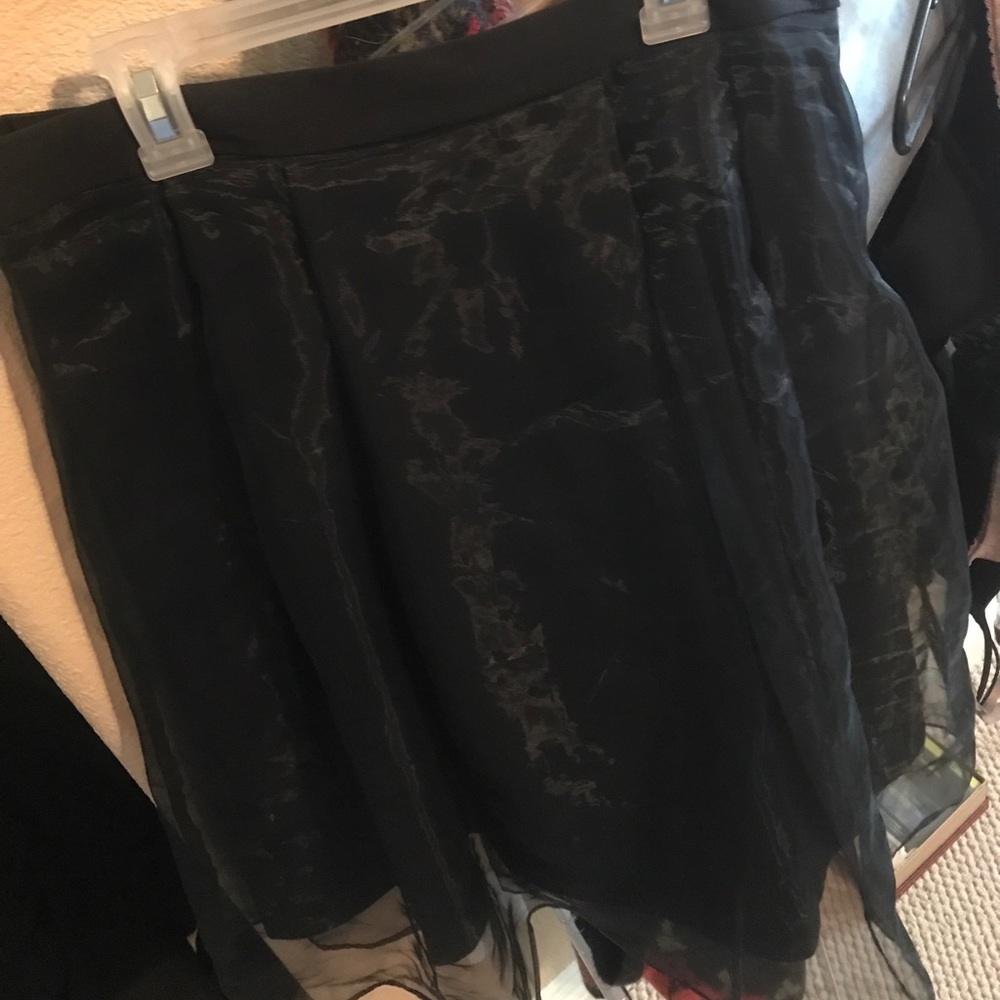 black tool skirt