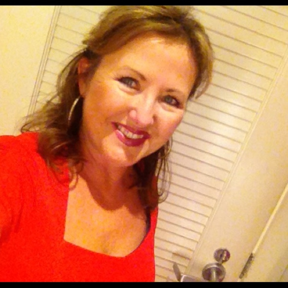 Meet your Posher, Faye