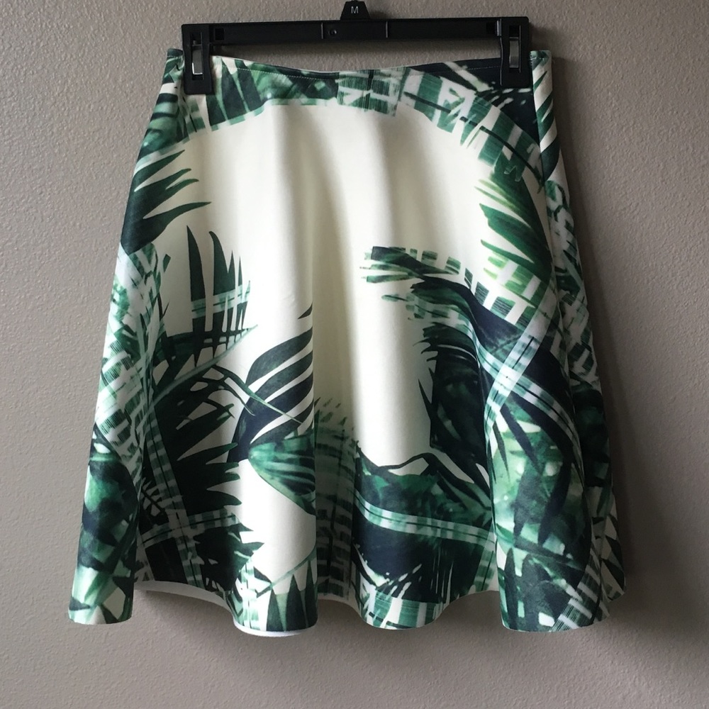 🍀GIRLY SKIRT☘️