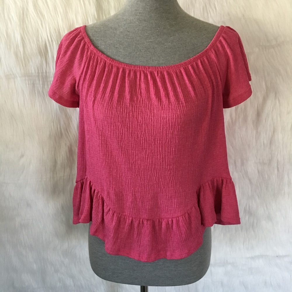✨ One Clothing Off Shoulder Pink Crop Top