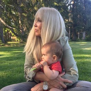 Meet your Posher, Deborah