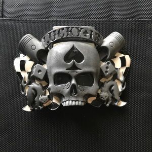 Belt buckle, Lucky 13