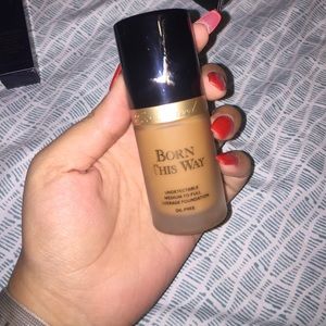Too Faced Born This Way foundation