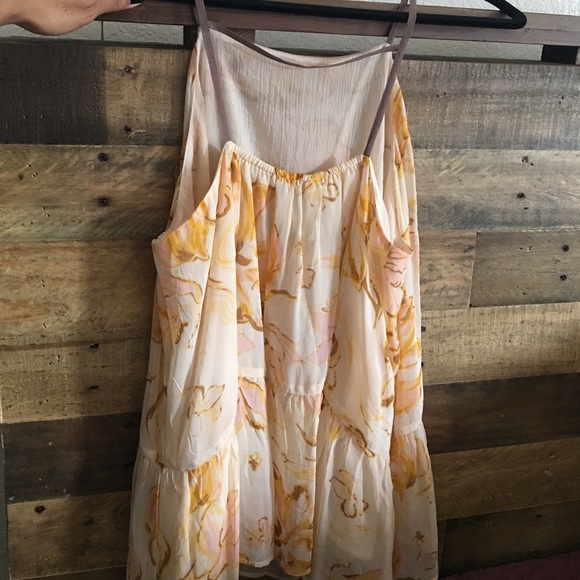 Camisole/ Tank Top - Picture 2 of 8