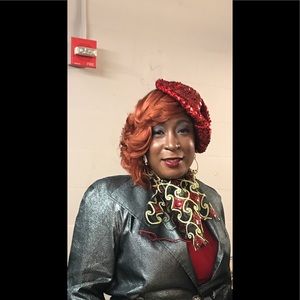 Meet your Posher, Sonya