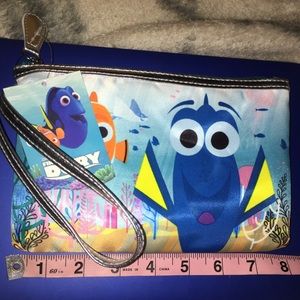 Disney Pixar Finding Dory Wristlet/Makeup Bag