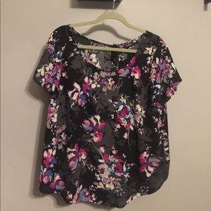 Short sleeve blouse