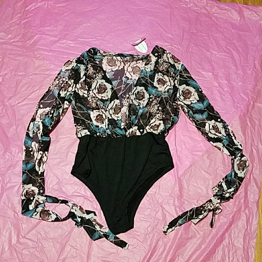 Floral body suit