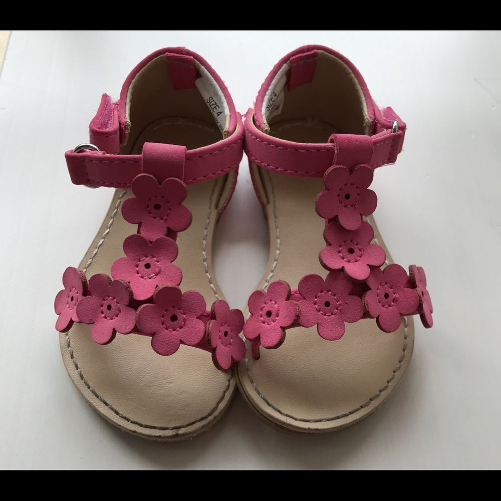 Toddler girls sandals size 4