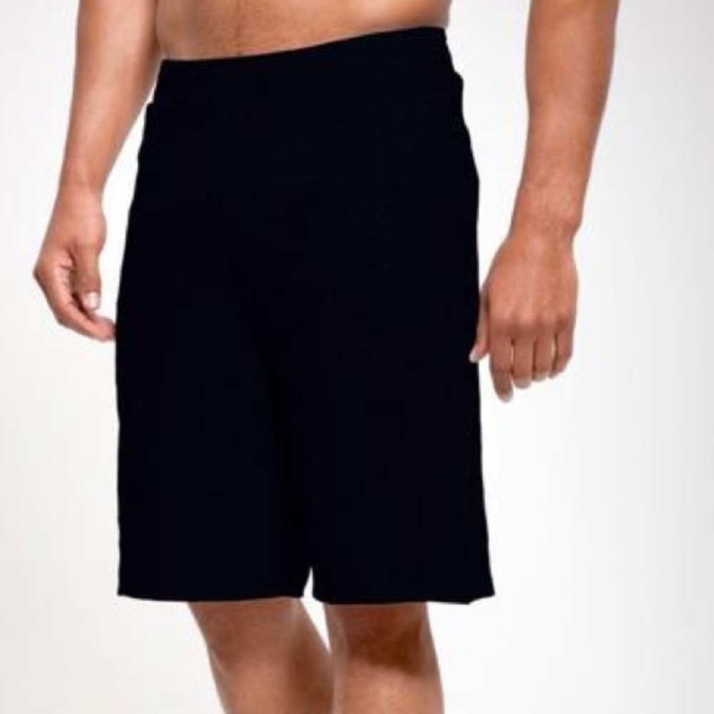 NWT Discontinued Men's Zobha Essential Short