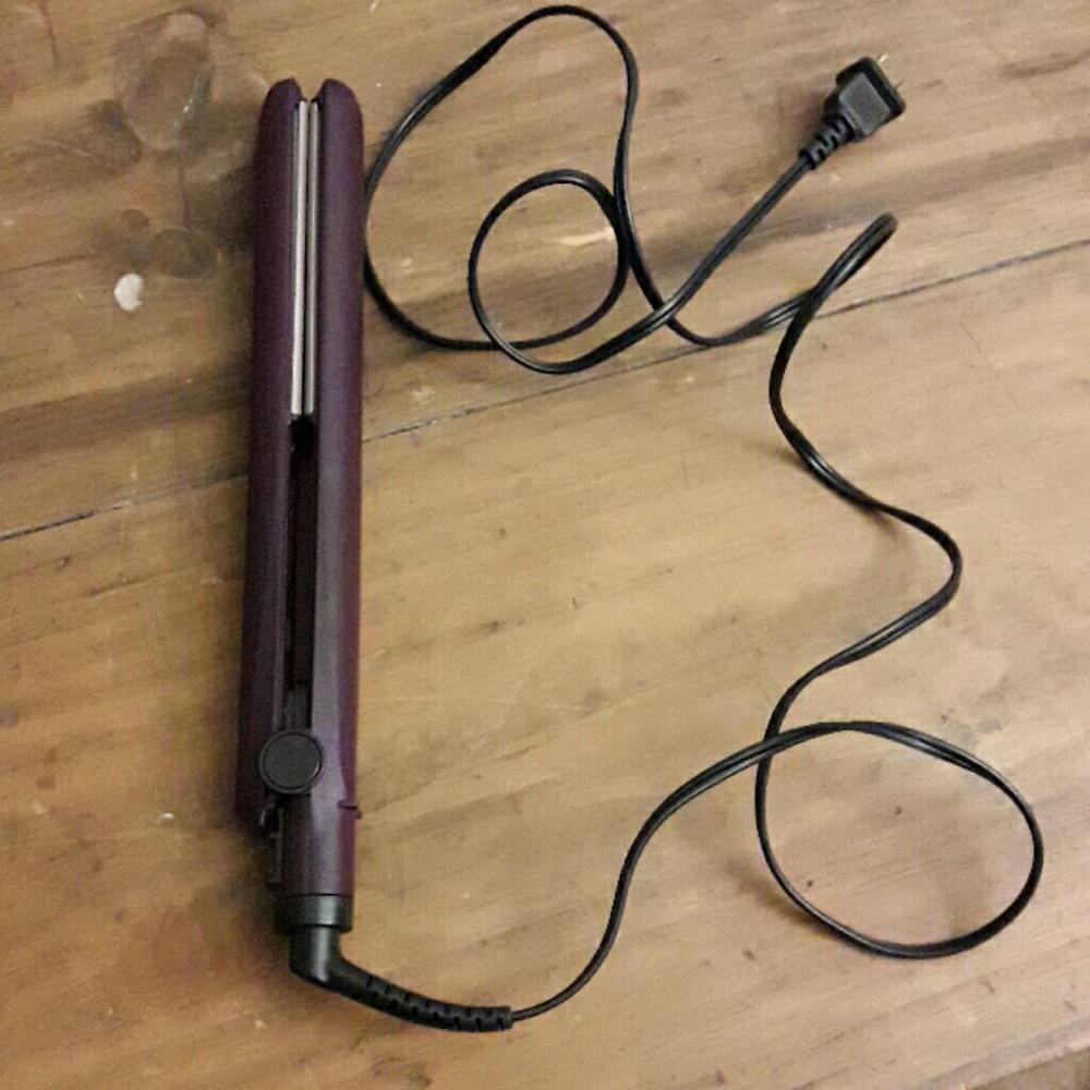Flat iron