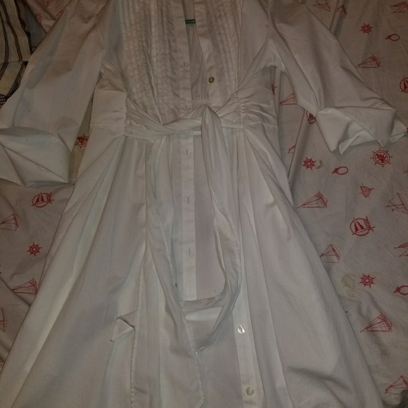 Isabella Oliver Maternity/ Nursing Tunic - Picture 2 of 2