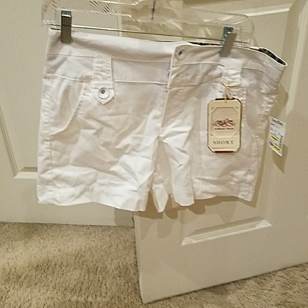 White cotton shorts