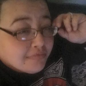 Meet your Posher, Cynthia