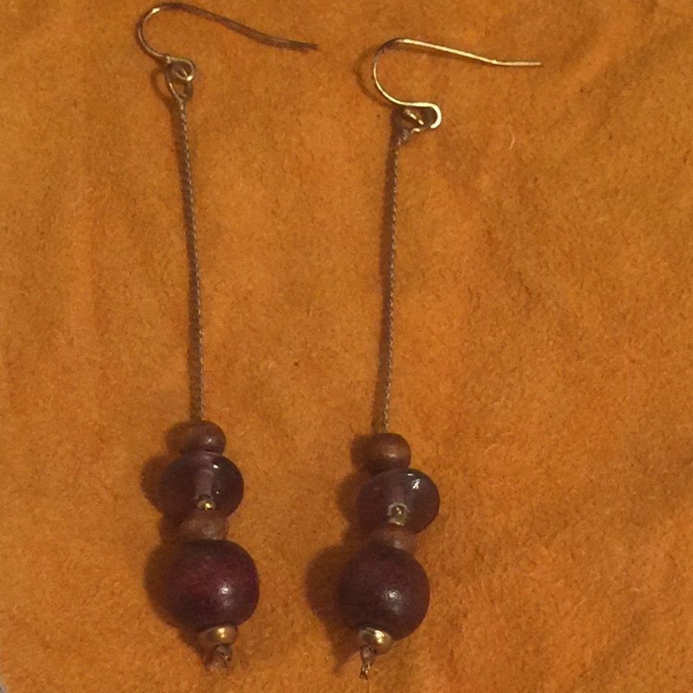 Drop earrings, wood bead