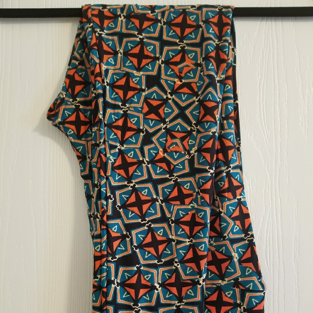 Lularoe TC Leggings NWOT