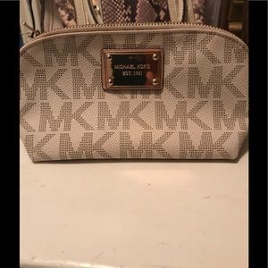 Micheal Kors cosmetic bag