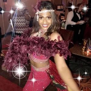 Meet your Posher, Neyshika