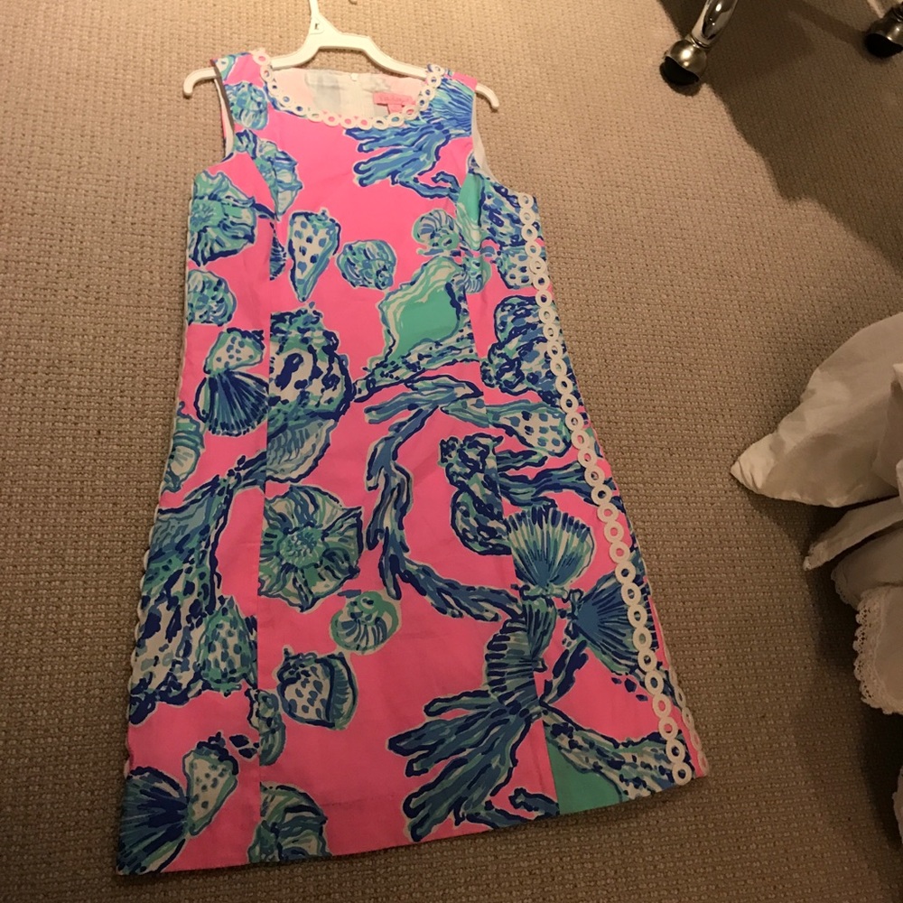 Lilly Pulitzer shift dress