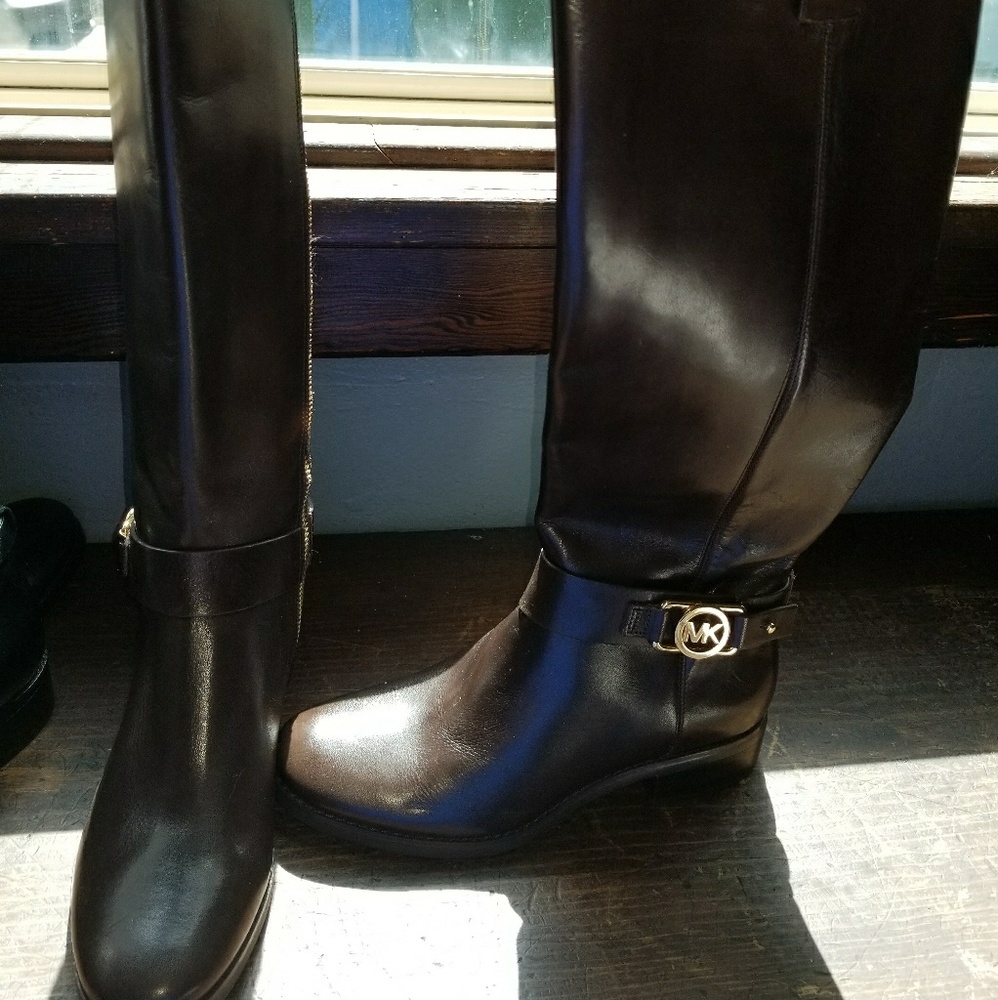 Michael Kors Brown riding boots