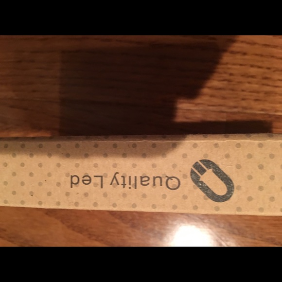 LED Shoelaces - Picture 2 of 5