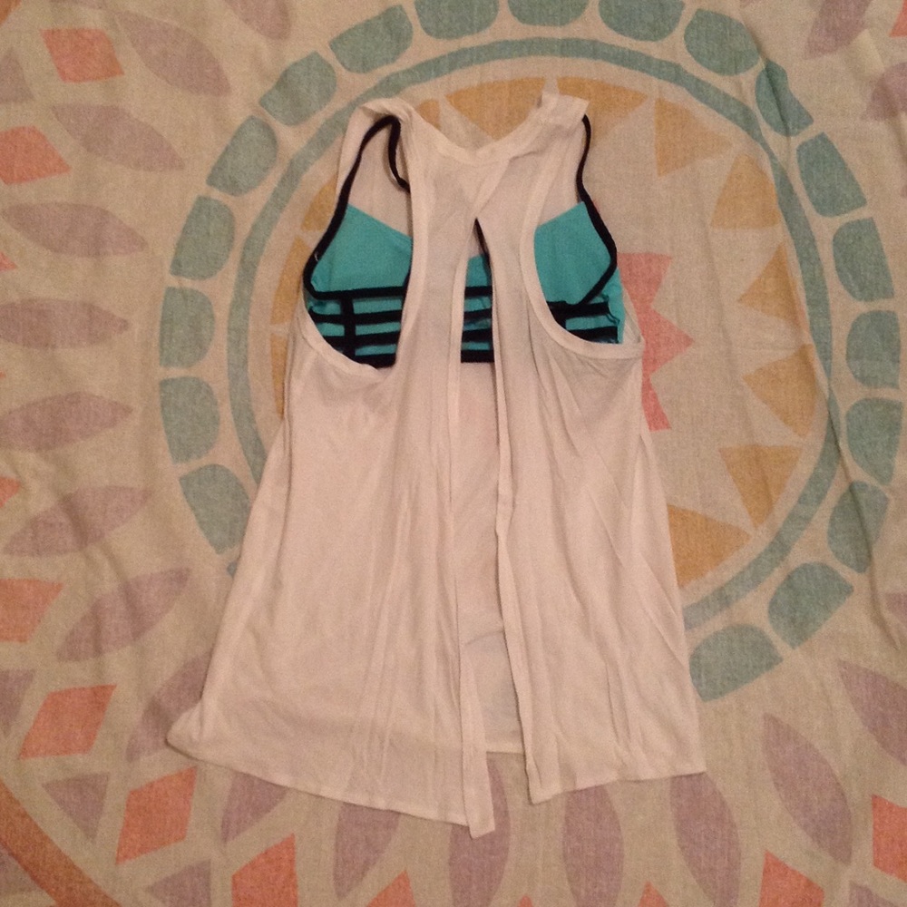 Lululemon tie up tank size s