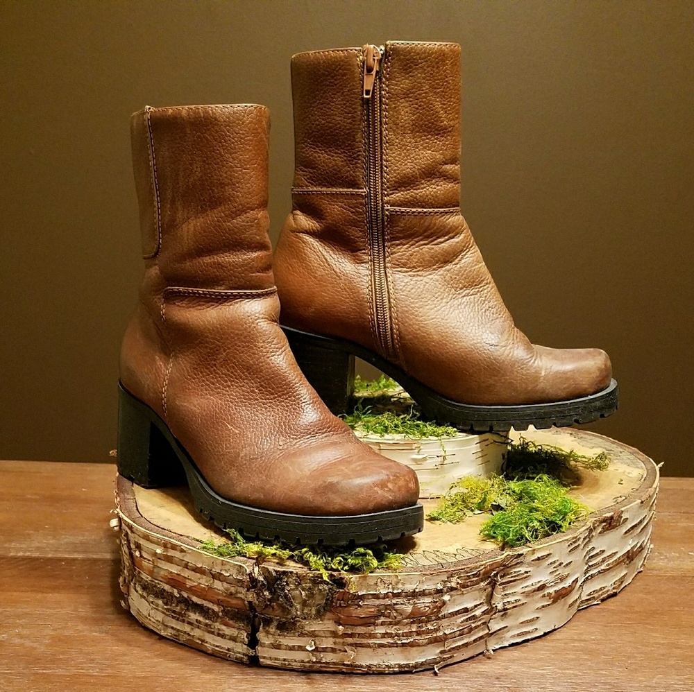 Bass - Chunky Heel Leather Booties