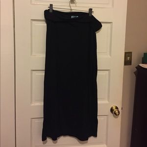 Old Navy black maternity maxi skirt