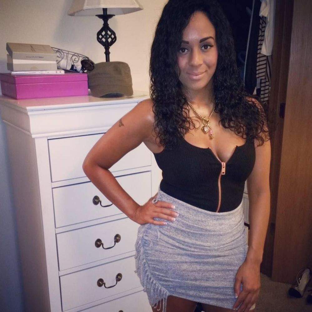 Meet your Posher, Jenny