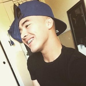 Awesome Deals on Awesome Clothes🤘