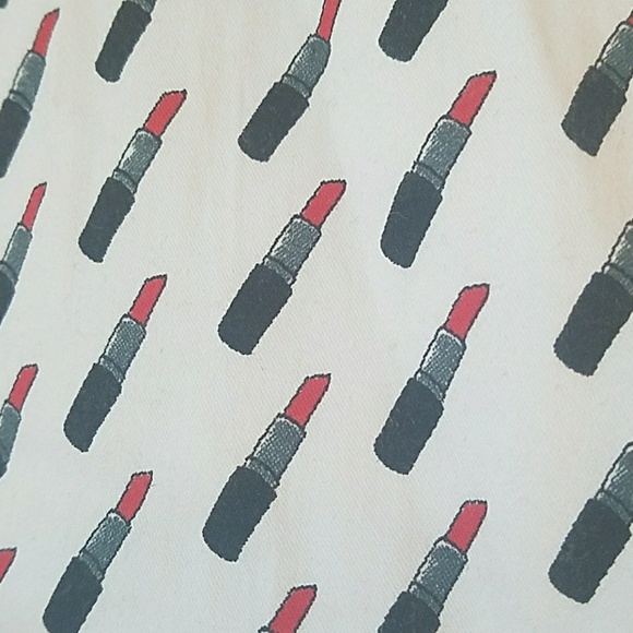 NWT RARE DISCONTINUED Motel Lipstick Skirt XS - Picture 2 of 4