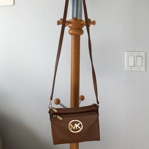 Functional Michael Kors Crossbody