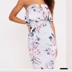 Size 2 Body Con Floral Print Dress