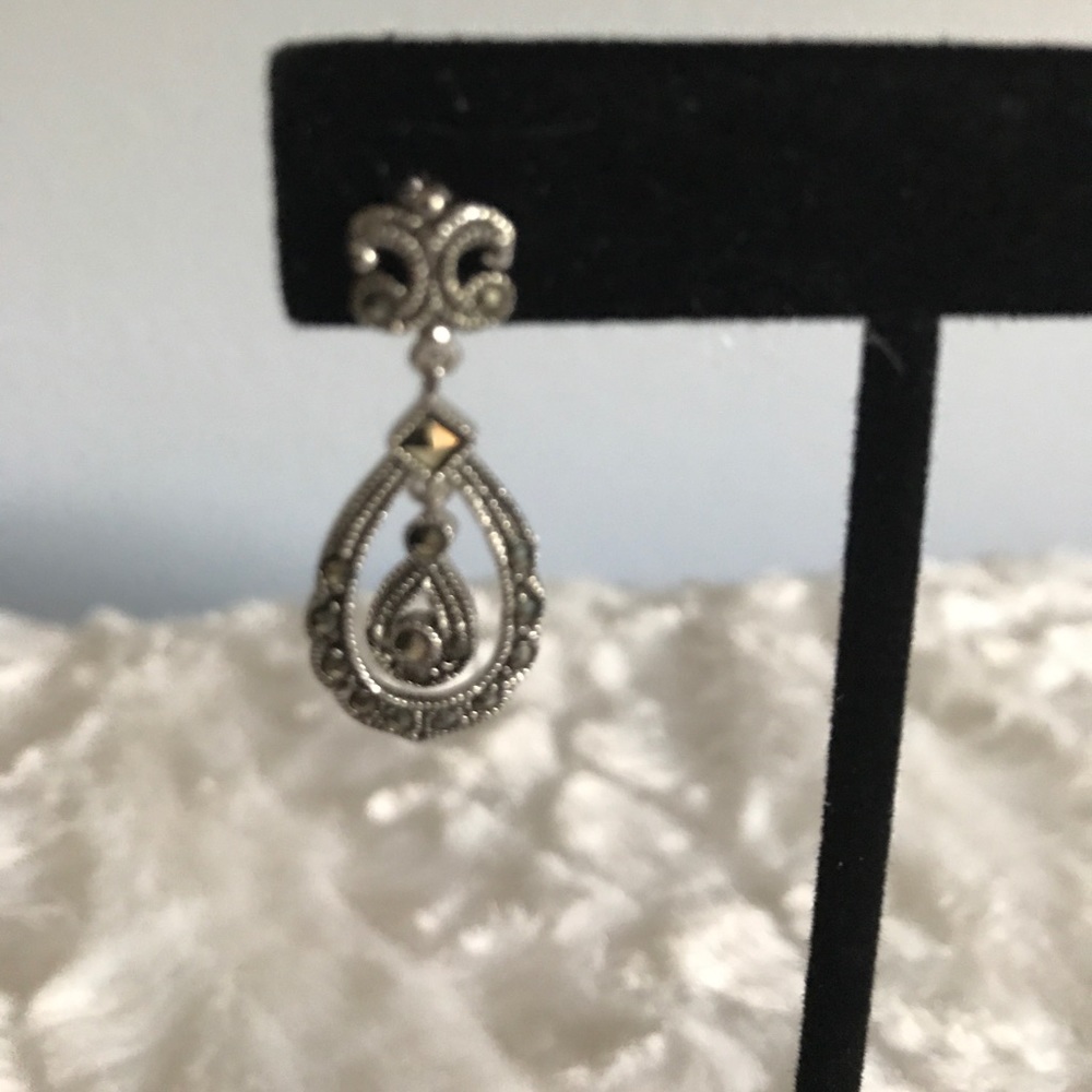 Earrings - Picture 2 of 2
