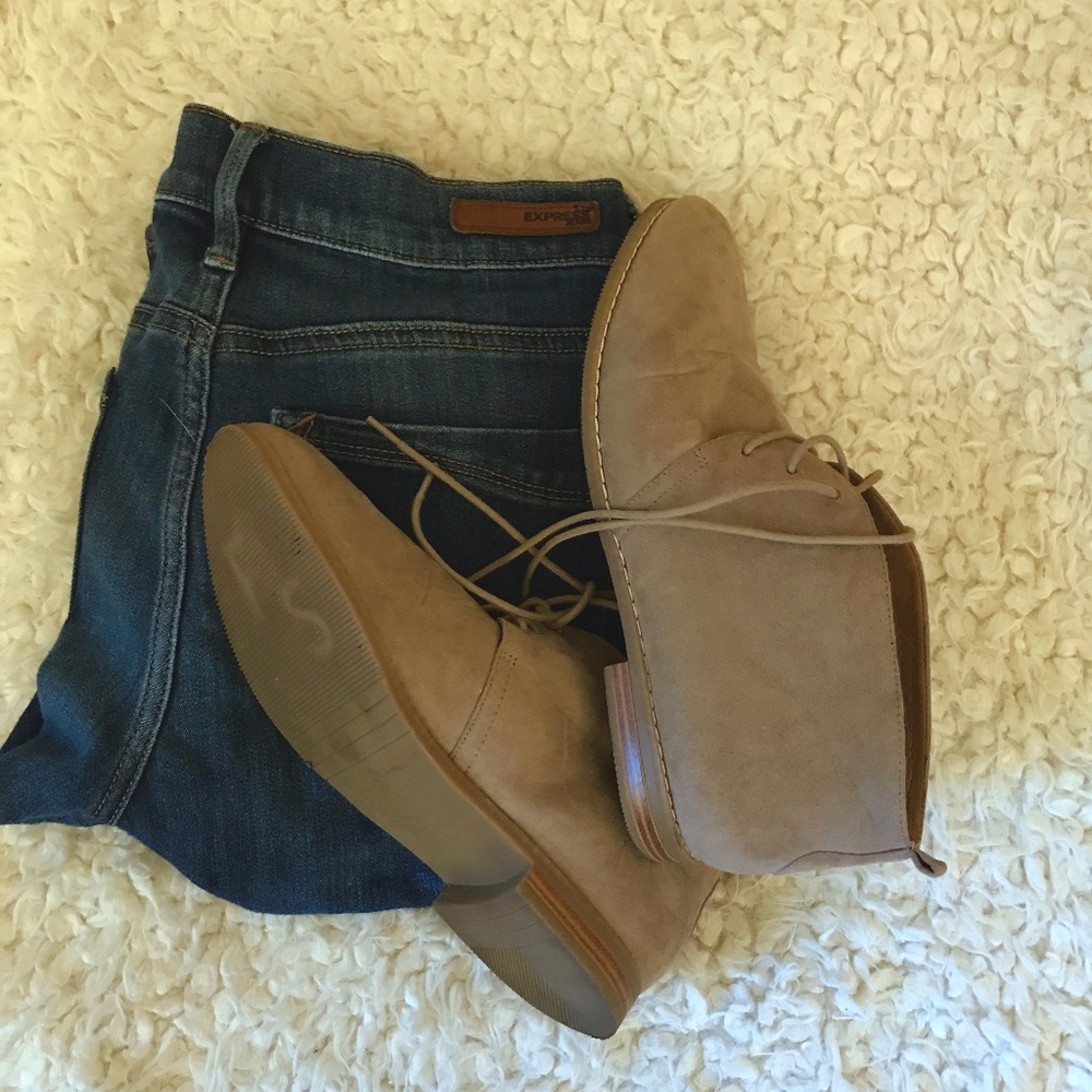 tan suede lace-up ankle boots - franco sarto 8.5