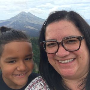 Meet your Posher, Monica