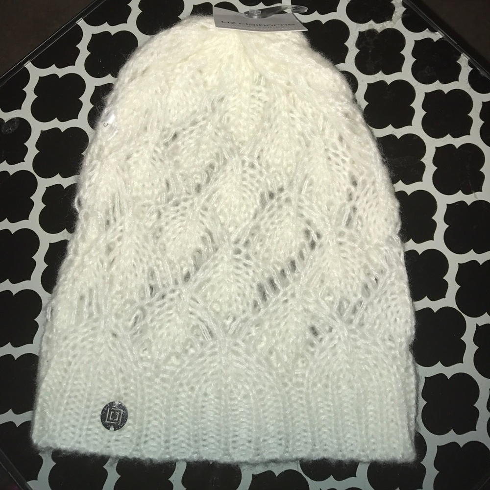 Brand new Liz Claiborne beanie