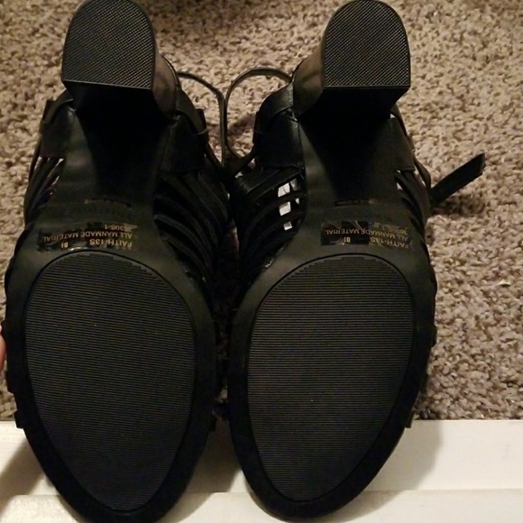 Brand new heels - Picture 3 of 3