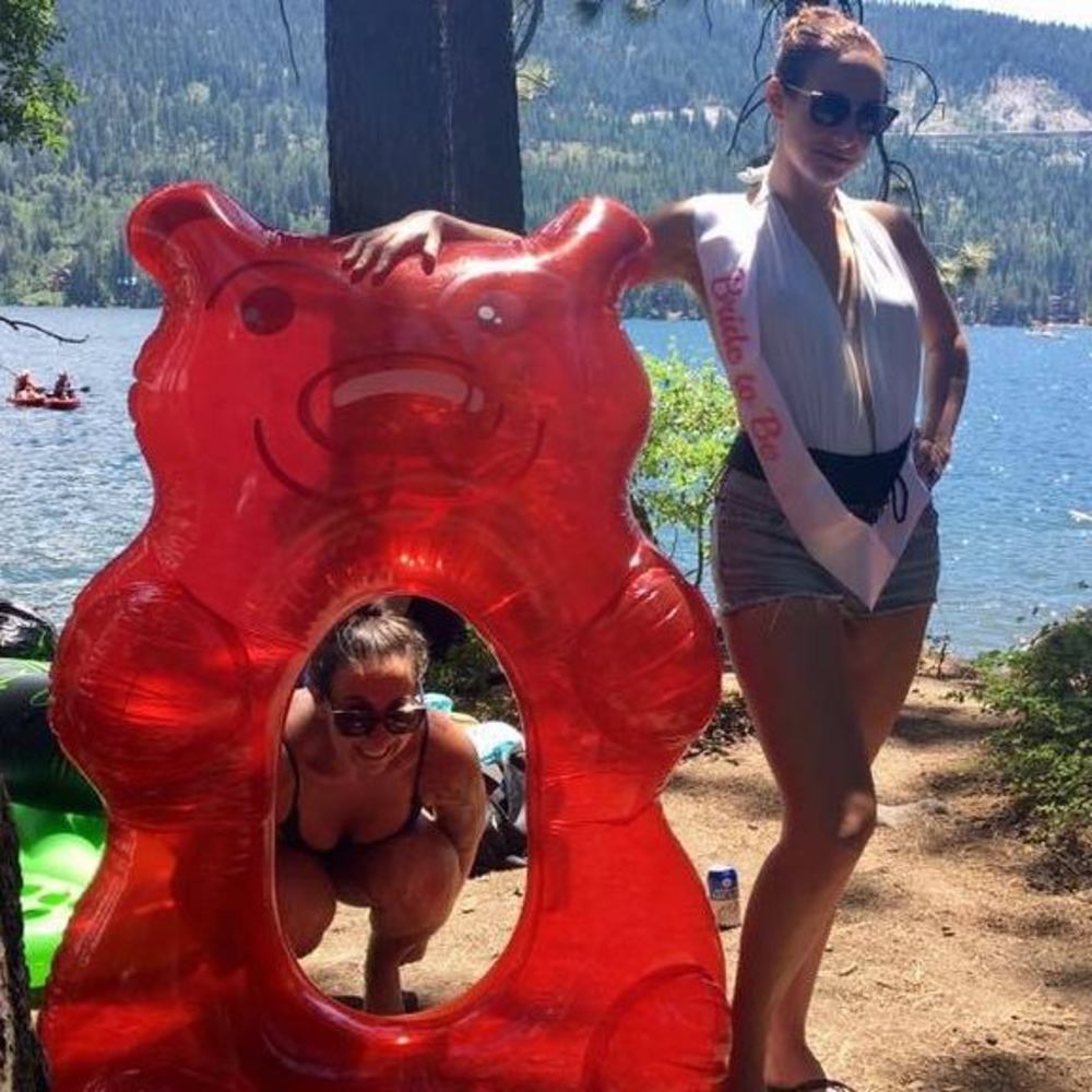 Meet your Posher, Gillian